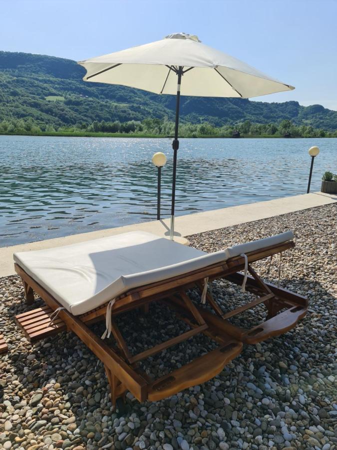 Montekarlo Na Drini Bed & Breakfast Mali Zvornik Екстериор снимка